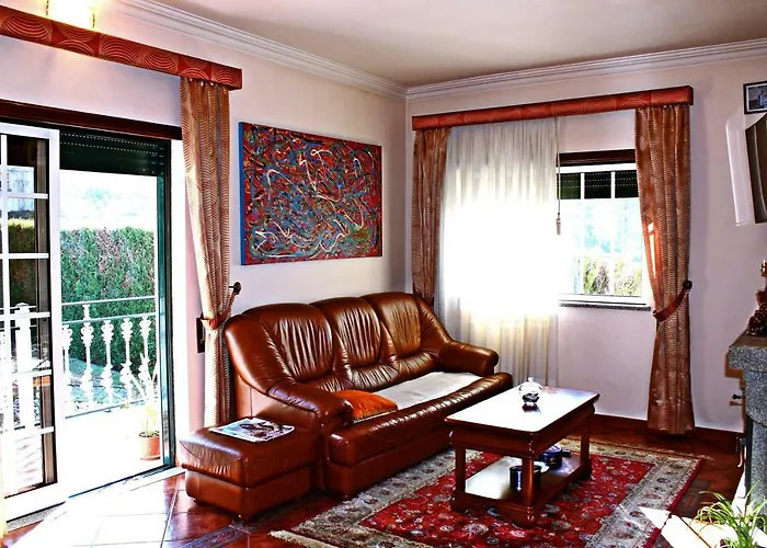 Quintinha Da Avo - Viseu, Mountain Farm House Bauernhof Viseu